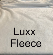 Load image into Gallery viewer, Snow Heifers Blanket